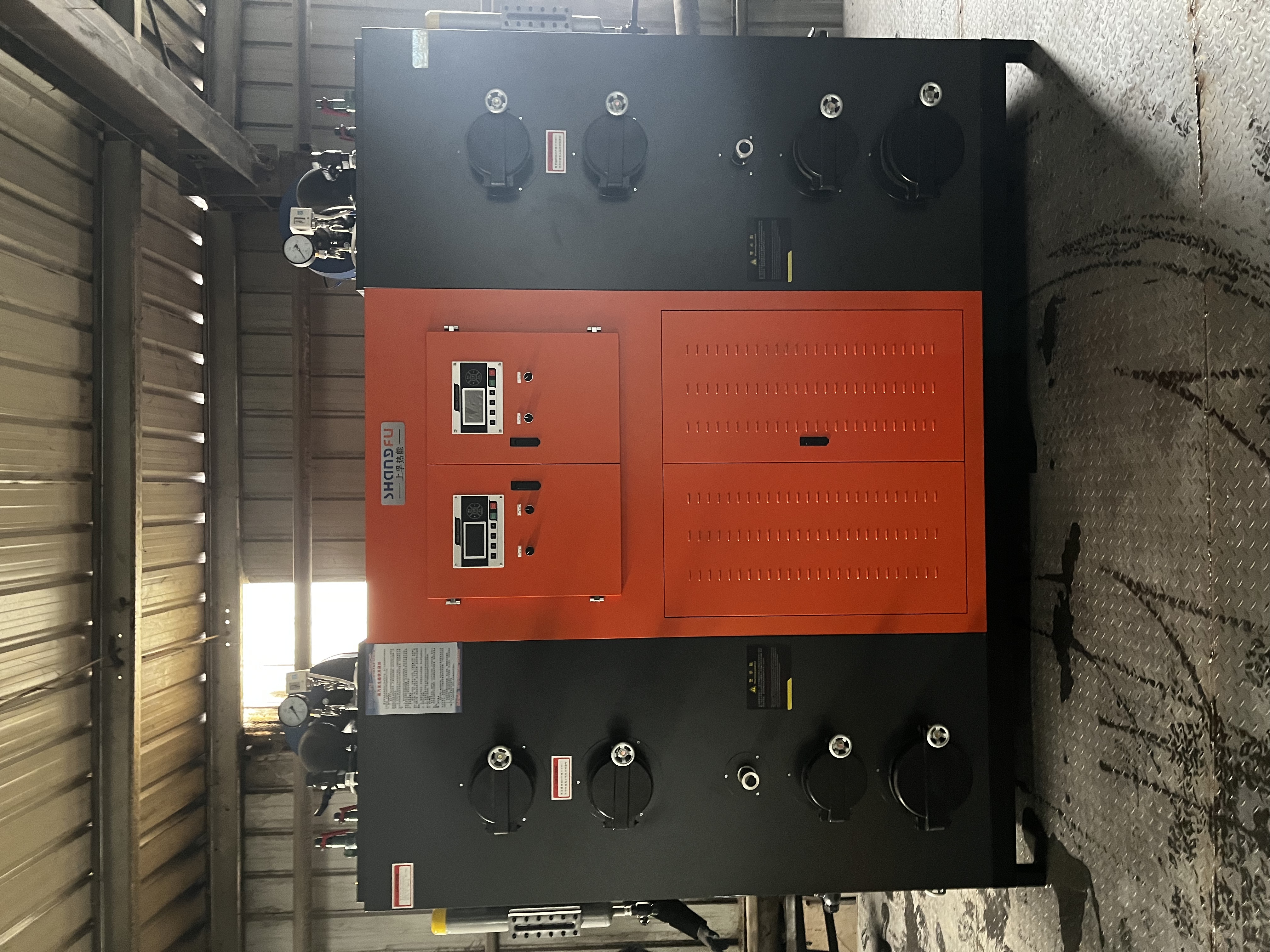 新鄉(xiāng)又一家飼料廠選用我司蒸汽發(fā)生器用于制粒機膨化機蒸汽熟化顆粒